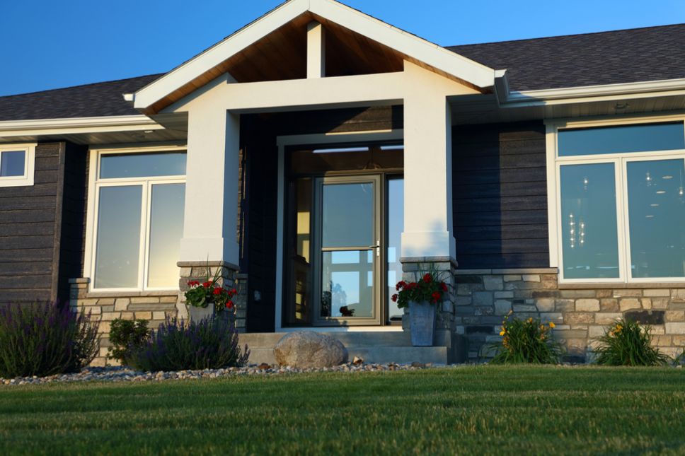 Choosing the Right Storm Door for Indiana